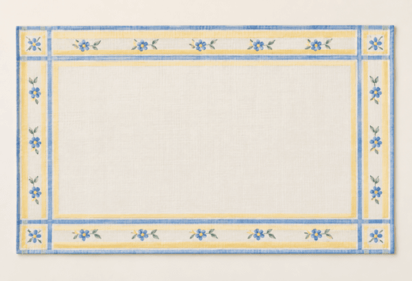Butter & Blue Placemat in butter yellow, cornflower blue and ivory — design visualization